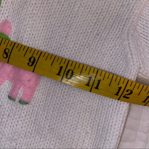 Mary James White Hooded Sweater with Felt Pig Appliqué - Picture 5 of 7